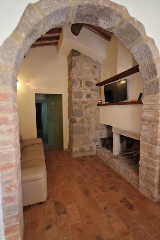Casetta Del Pozzo Seggiano Rum bild